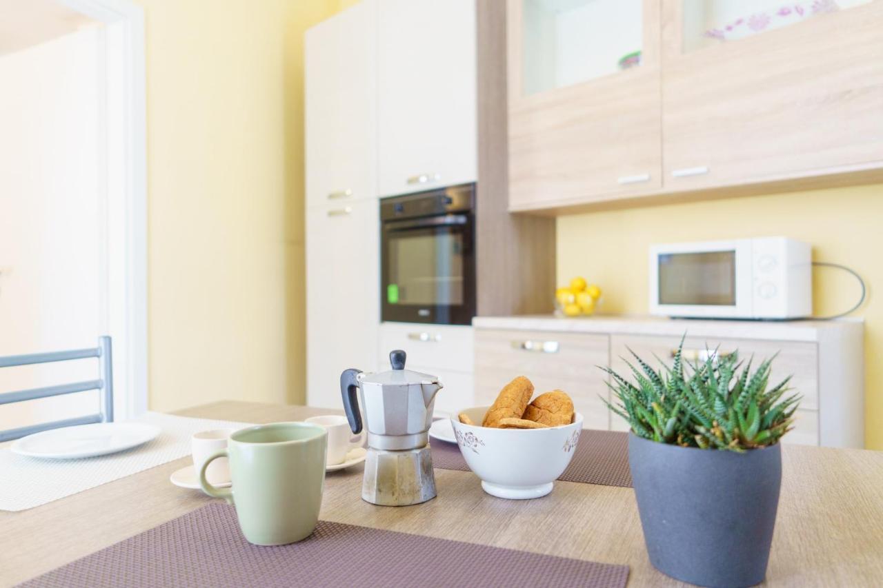 Siracusa Comfy & Central Apartment With Terrace Siraküza Dış mekan fotoğraf