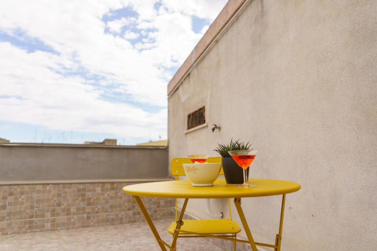 Siracusa Comfy & Central Apartment With Terrace Siraküza Dış mekan fotoğraf